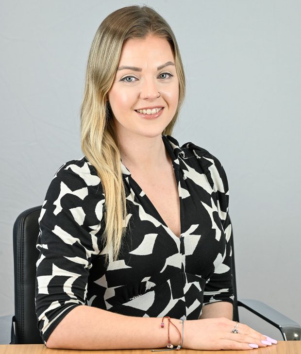 Headshot: Sarah Tillery.